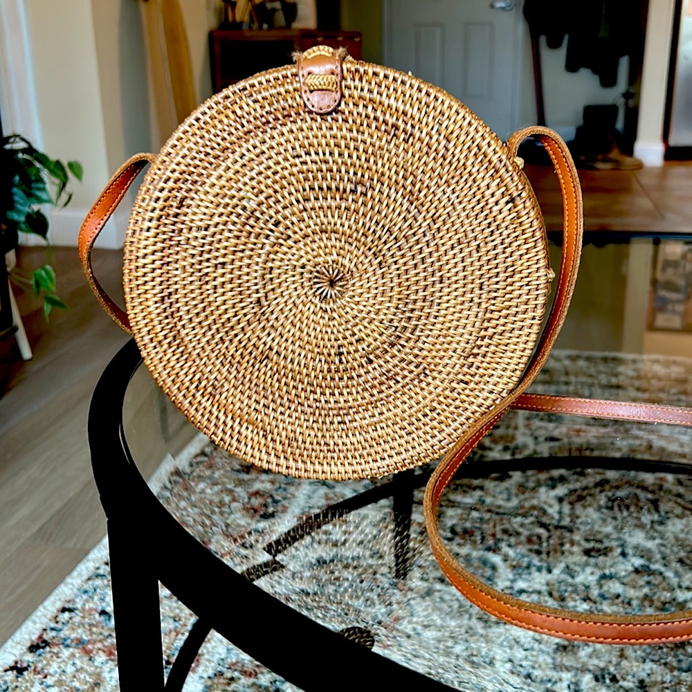 Wicker Circle Bag